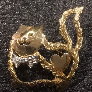 Vintage Ultra Craft Gold Tone Cat Heart Brooch Pin Rhinestones